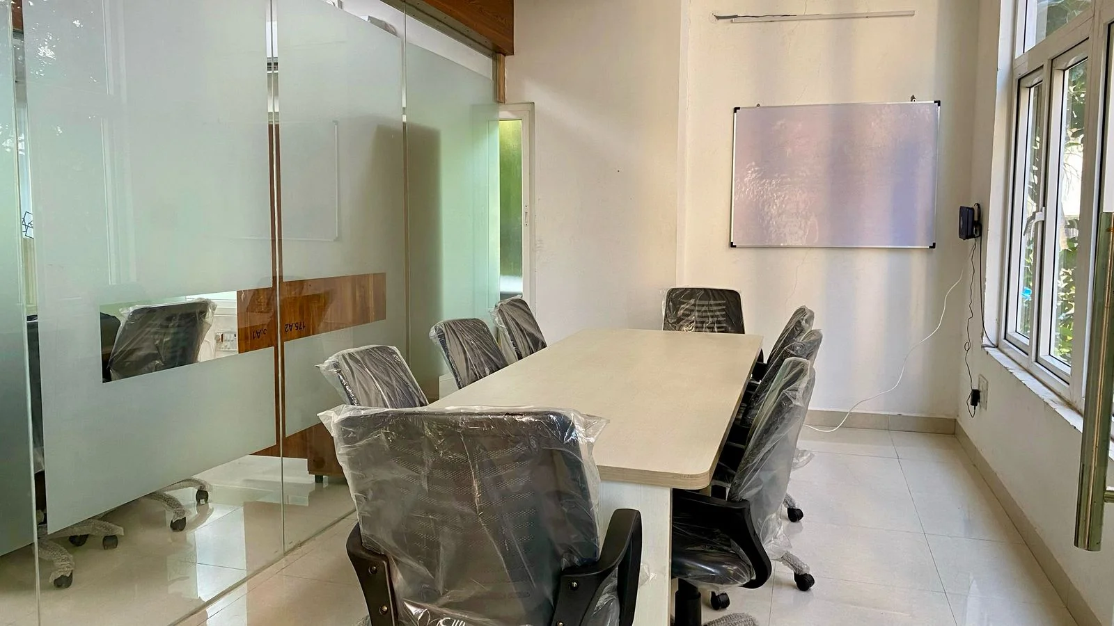 Crizone coworking space in Crizone Business Centre: Your Coworking Destination in Ambattur - premium workspace interior