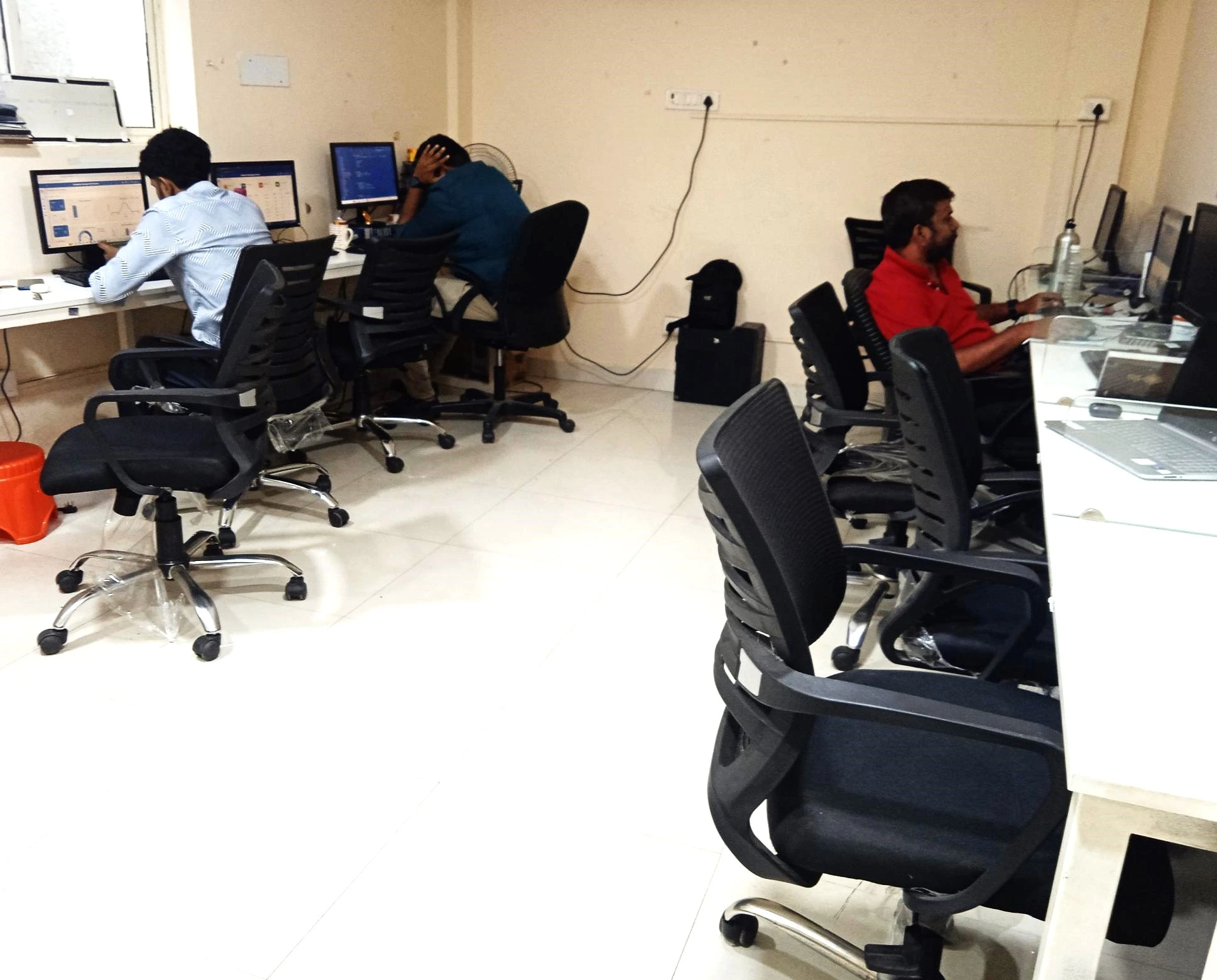 Interior view of Crizone workspace in Crizone Business Centre: Your Premier Coworking Space in Mogappair - meeting rooms and office amenities